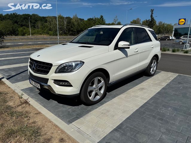Mercedes Třída M
